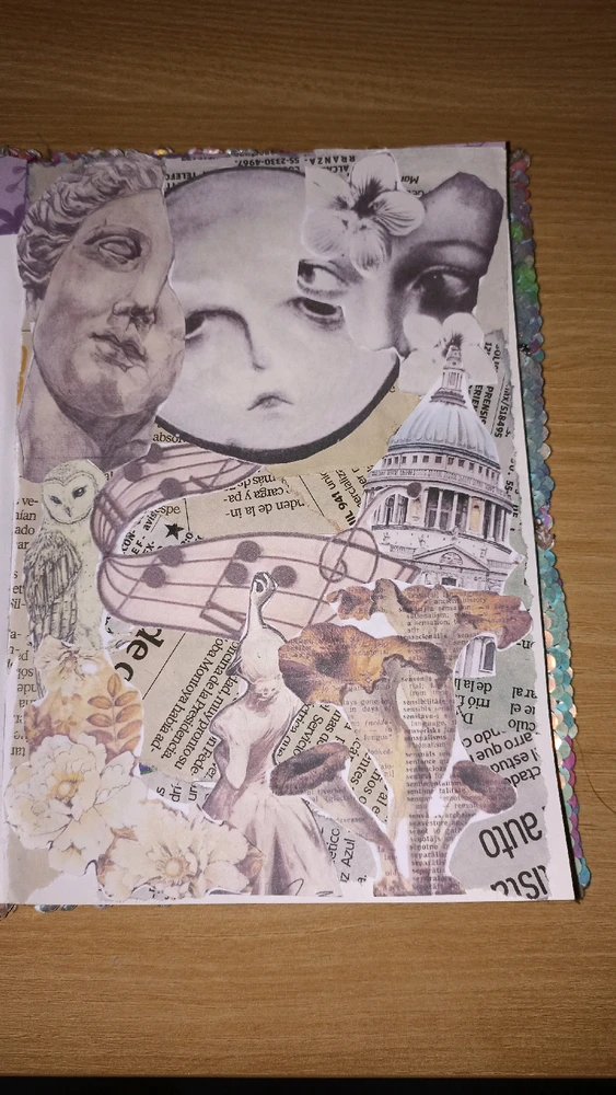 GIF subido por 𝘚ｃһⅈ𝘇օ𝚙һ𝔯𝖊𝖓ⅈ𝖊 𝔸𝔯𝘭𝖊𝚔ⅈ𝖓ఌ