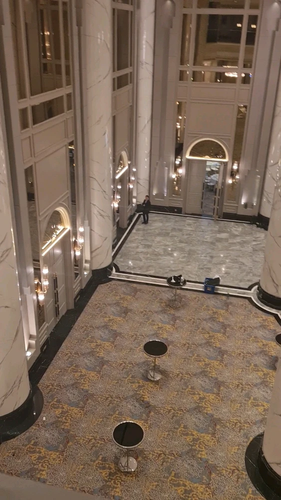 GIF uploaded by yooniverse