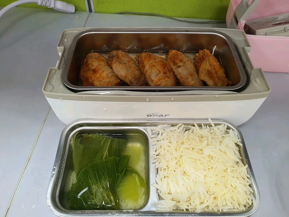 GIF uploaded by Nadiah