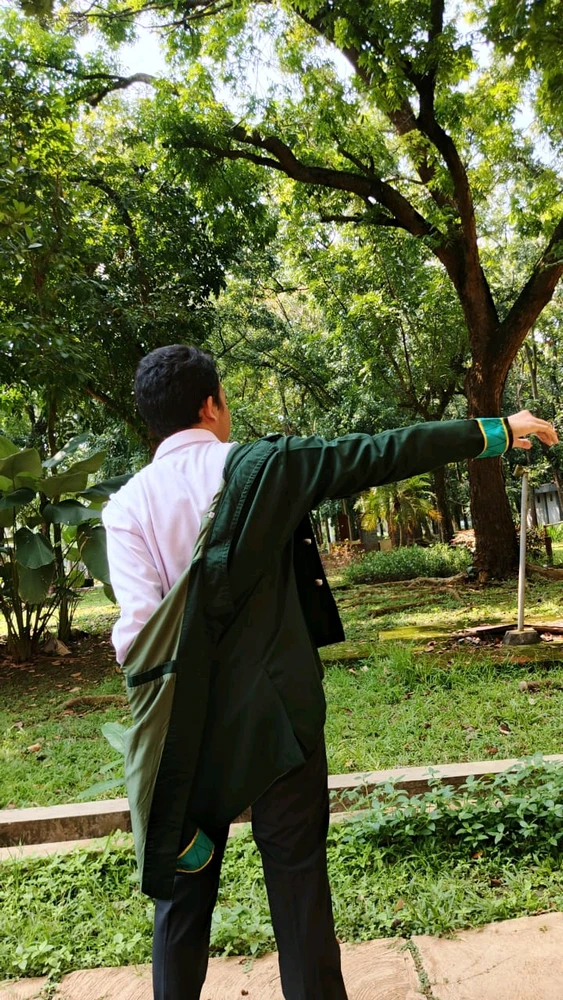 GIF diunggah oleh Otaku