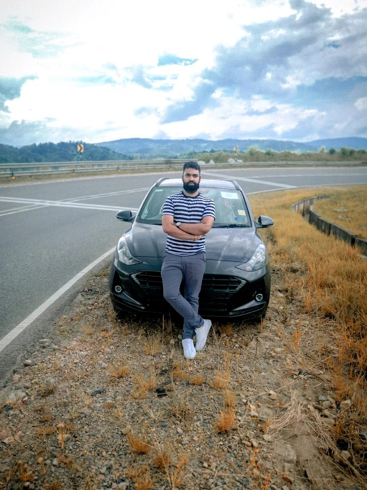 GIF diunggah ku RAHUL SINGH