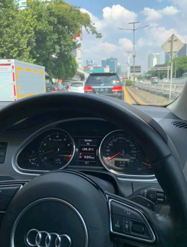 GIF diunggah oleh Karim