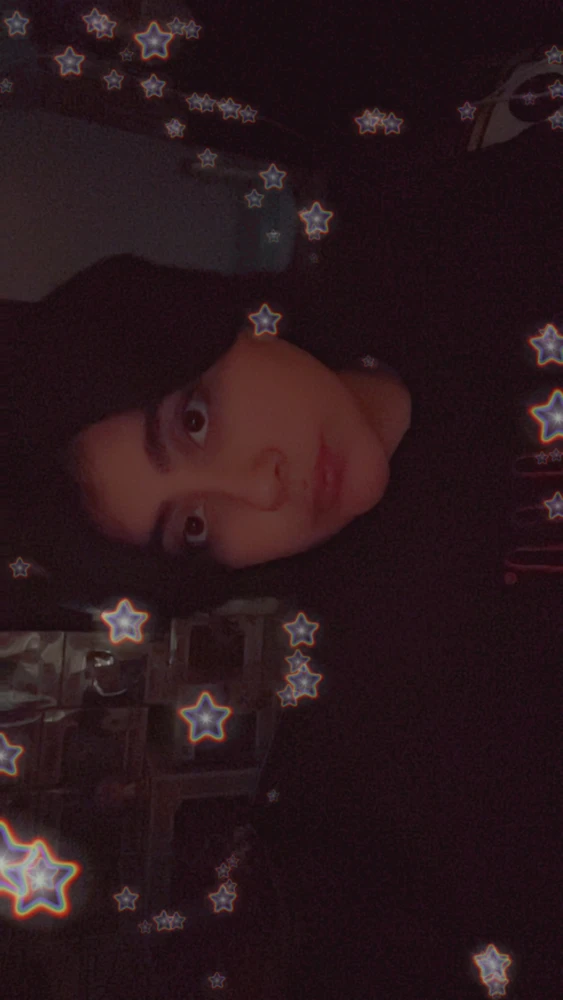 GIF uploaded by Yesenia