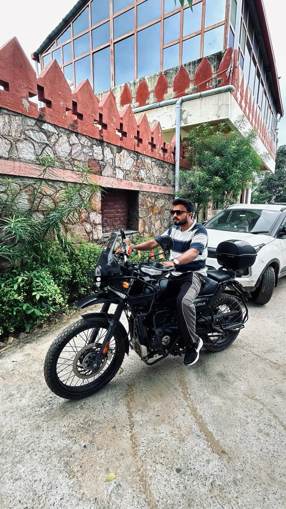 GIF uploaded by Pushpendra singh