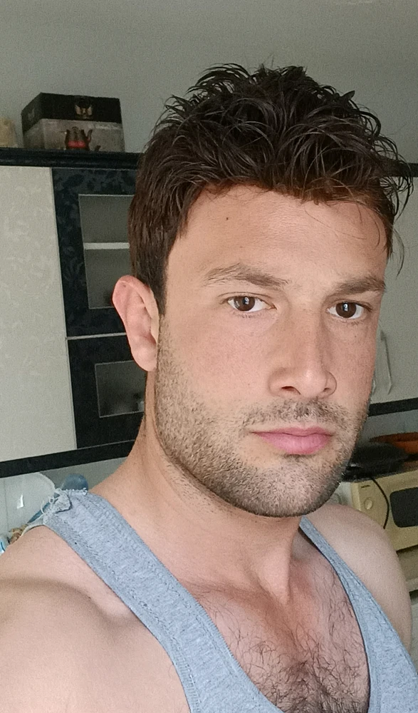 Ali Furkan tarafından yüklenen GIF