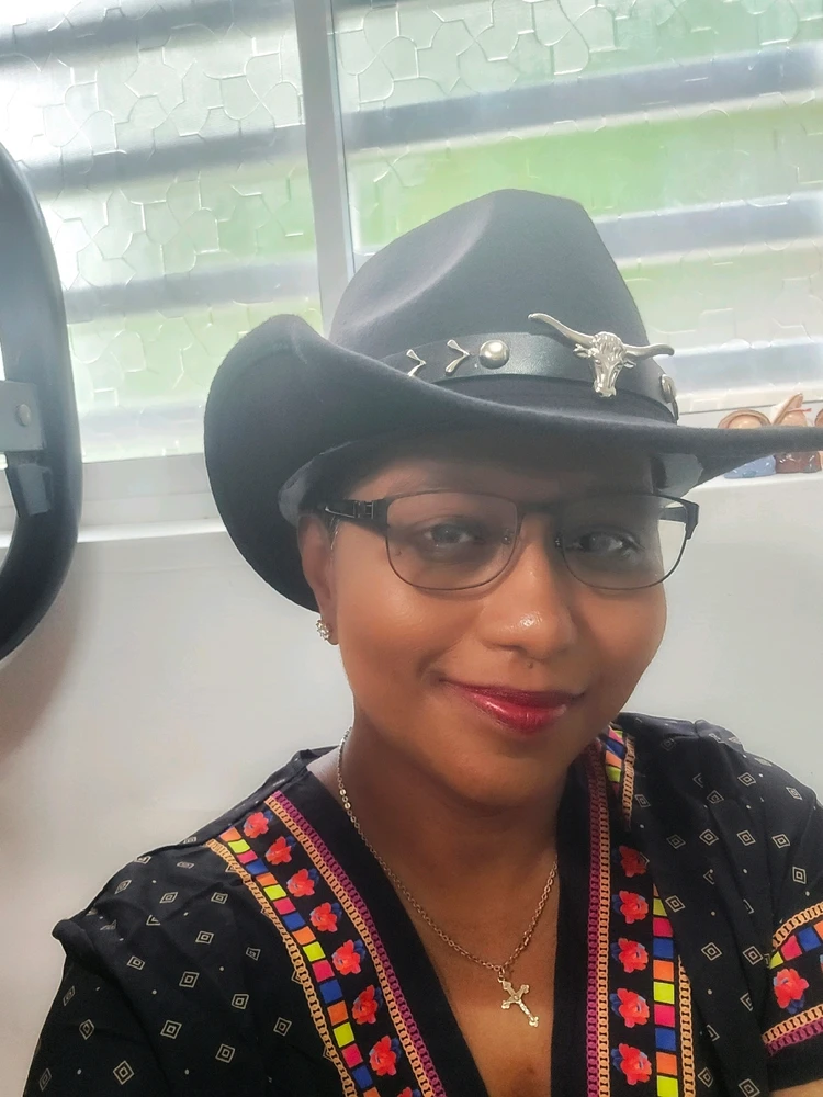 GIF uploaded by Elaine