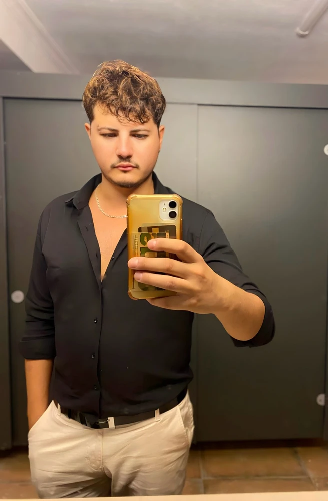 yağız tarafından yüklenen GIF