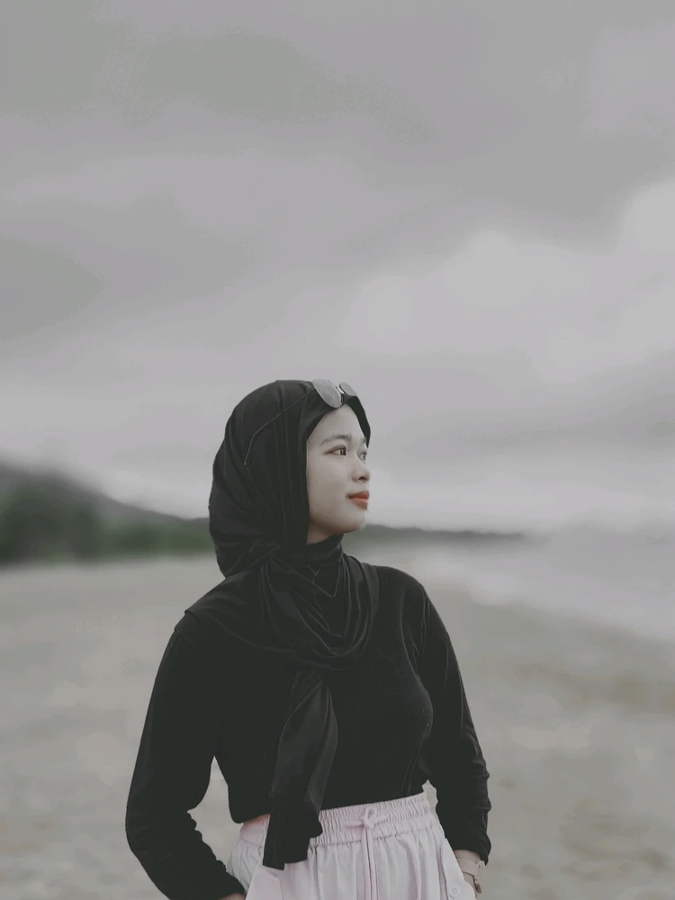 GIF diunggah oleh Haw