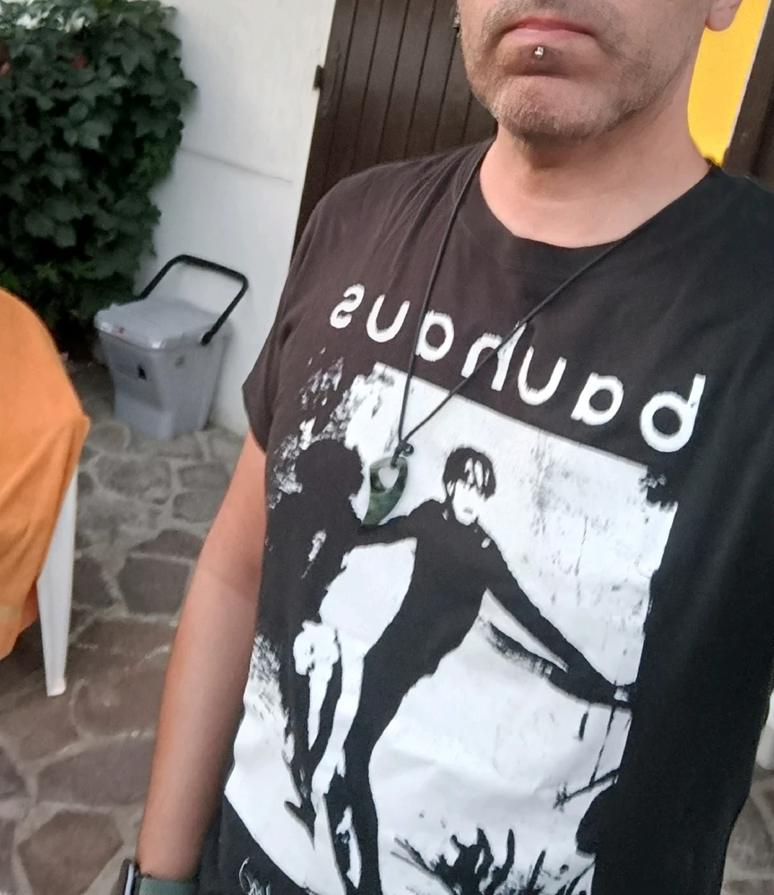 GIF caricata da Edgar Allan pollo