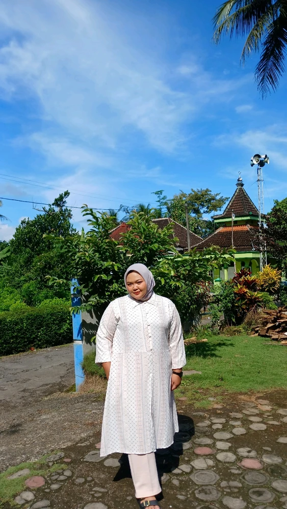 GIF diunggah oleh Dinda