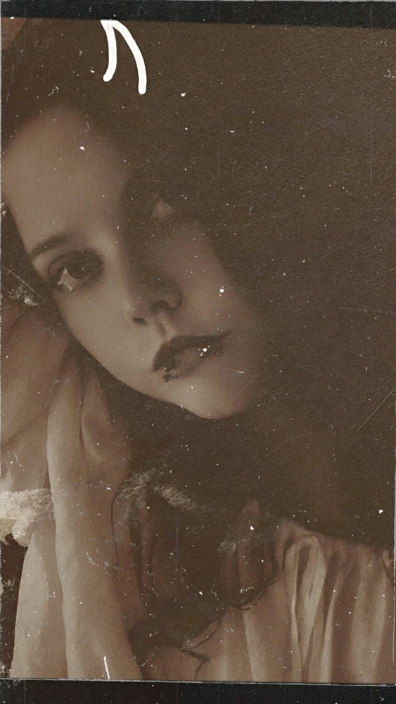 GIF uploaded by Elara Ellewood