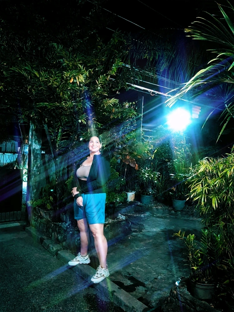 GIF uploaded by Maria