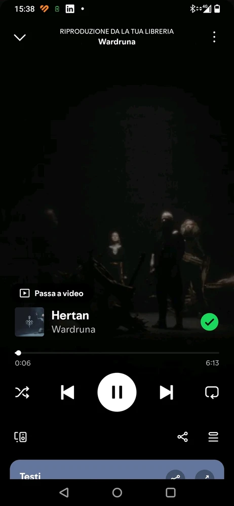 GIF gi-upload ni Carmine