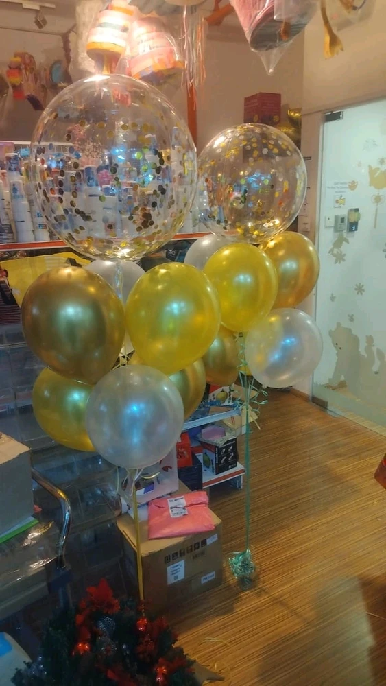 GIF uploaded by Lim Hui Qi