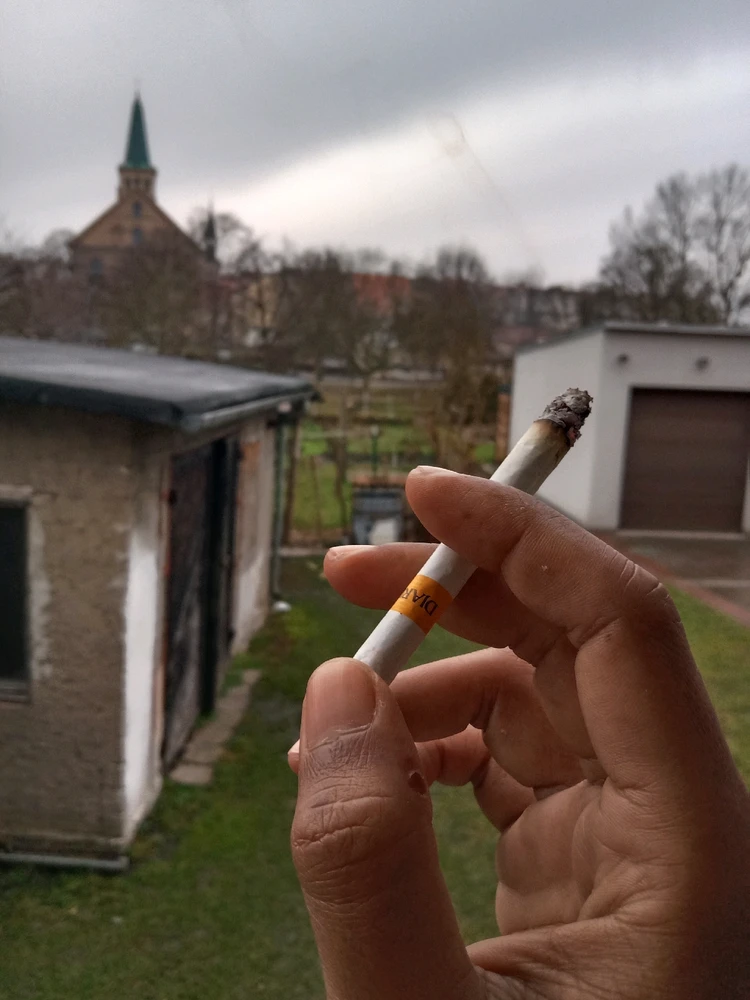 GIF diunggah oleh Za'e