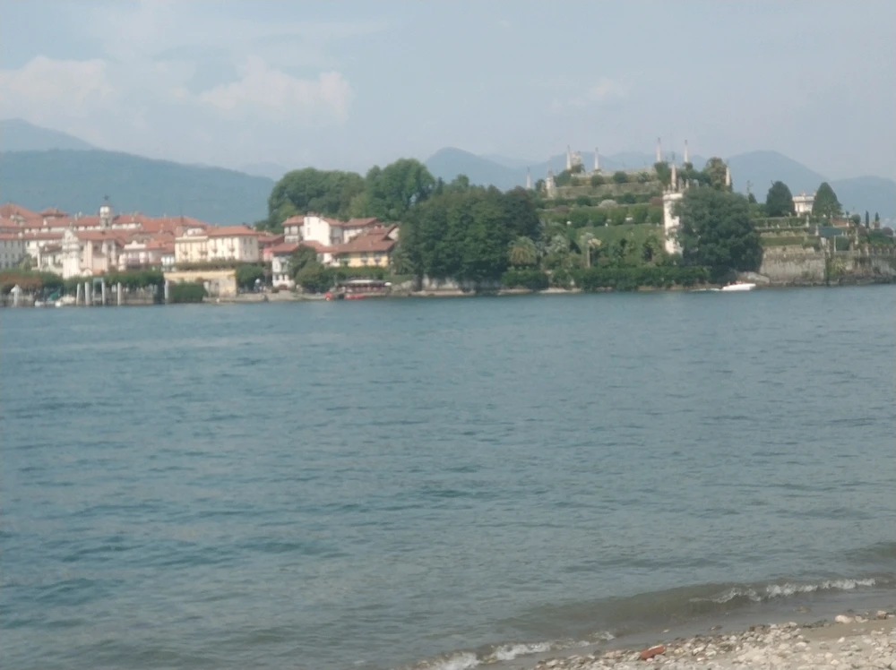 GIF uploaded by Max