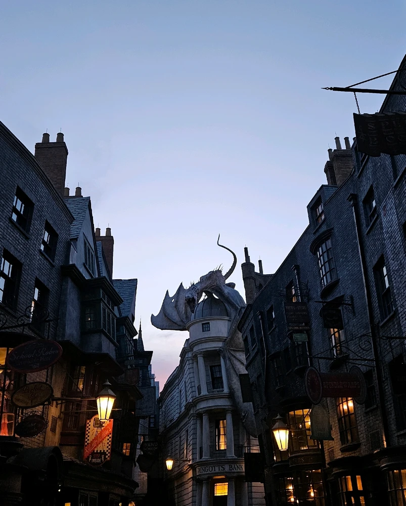 GIF diunggah dening Dave