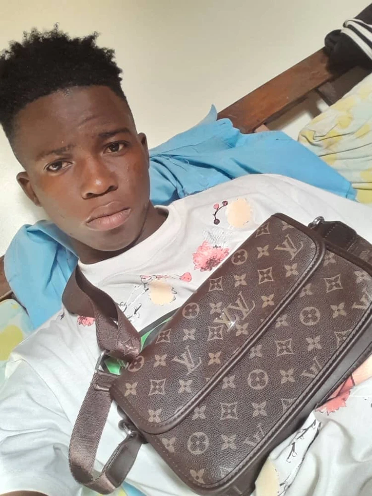 GIF uploaded by Musa