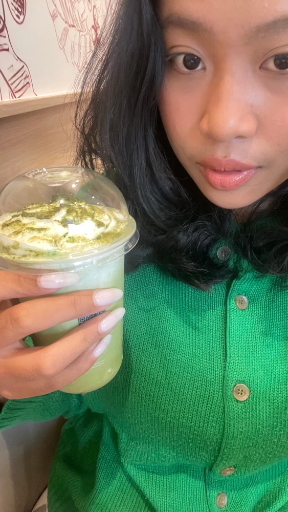 GIF diunggah oleh Intan