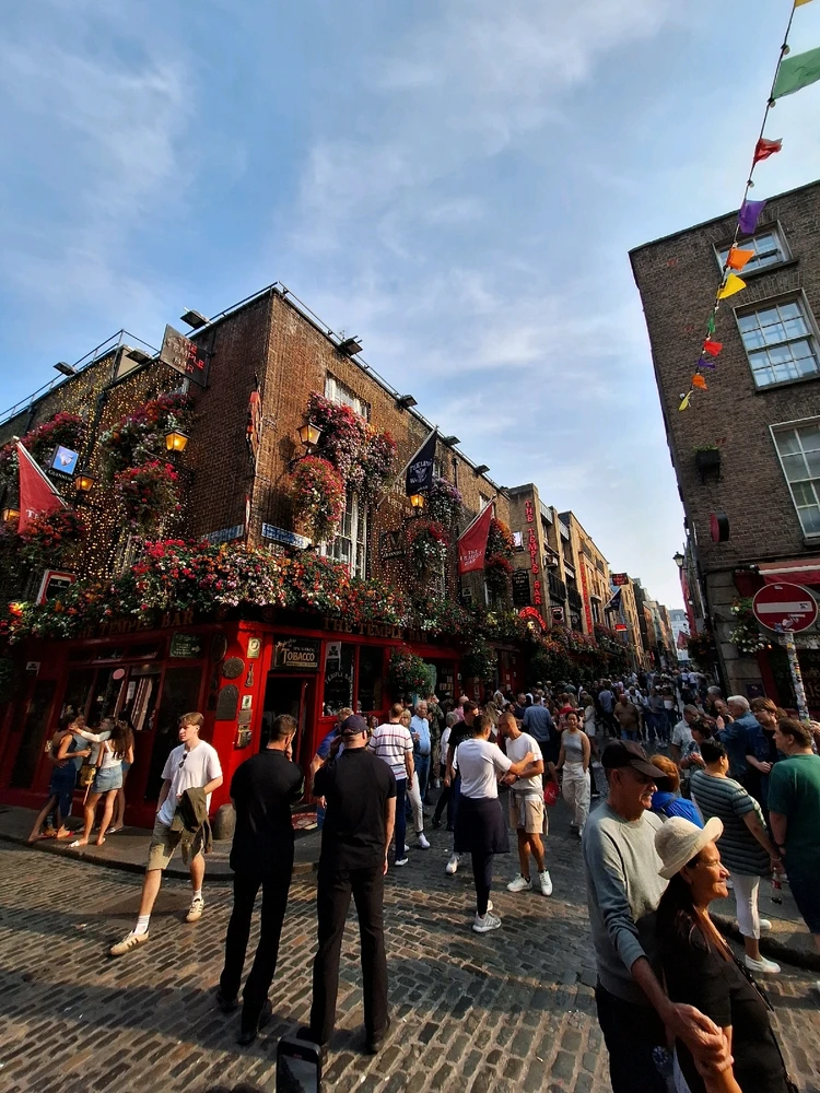 GIF uploaded by Mattia