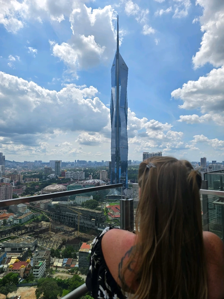 Kuala Lumpur: Where Urban Majesty Meets Untamed Wilderness