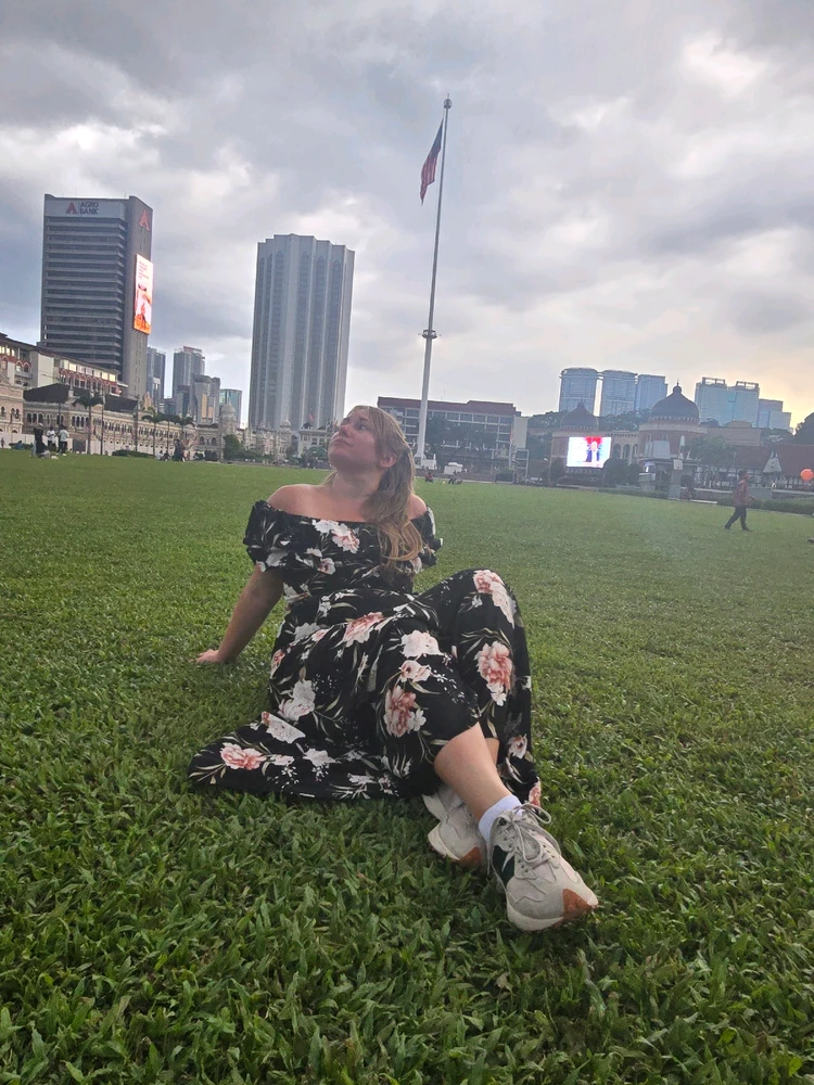 Kuala Lumpur: Where Urban Majesty Meets Untamed Wilderness