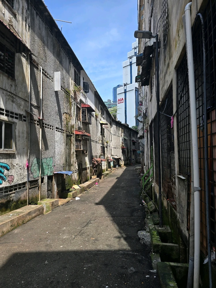 Kuala Lumpur: Where Urban Majesty Meets Untamed Wilderness