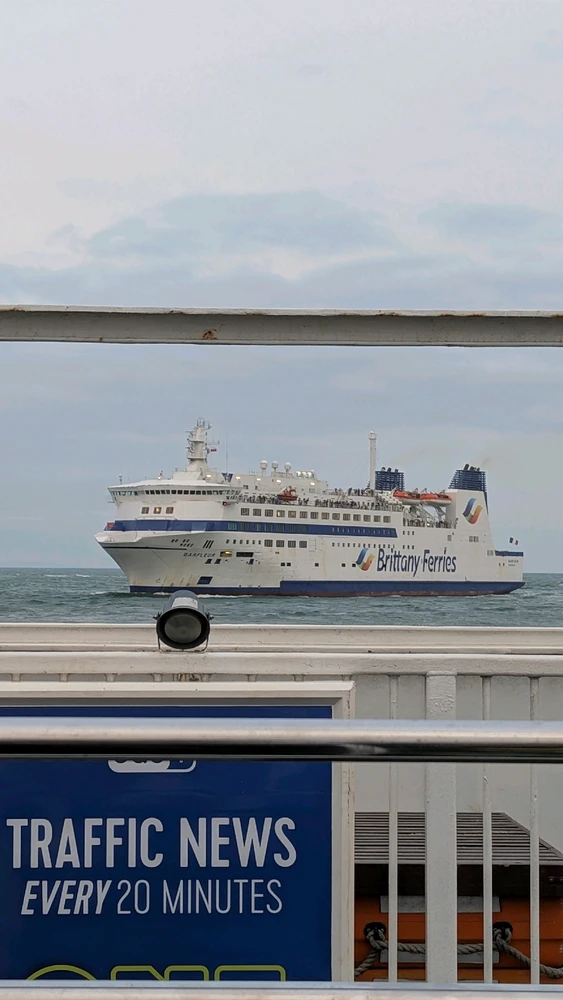 GIF uploaded by Luke Greenwood