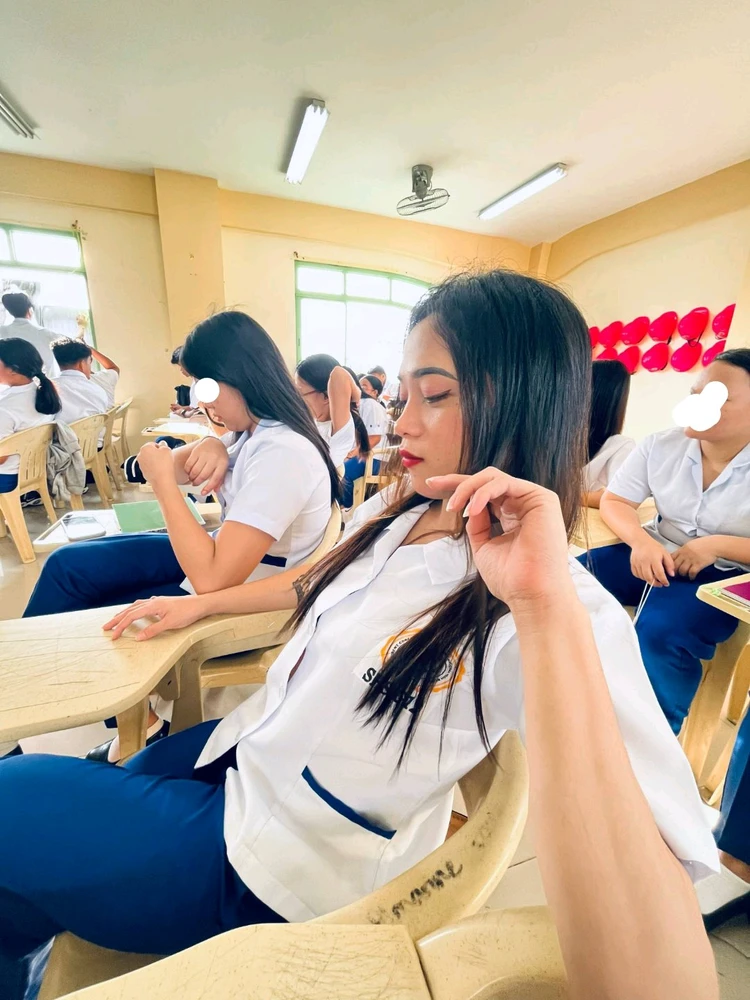 Krissy上传的GIF