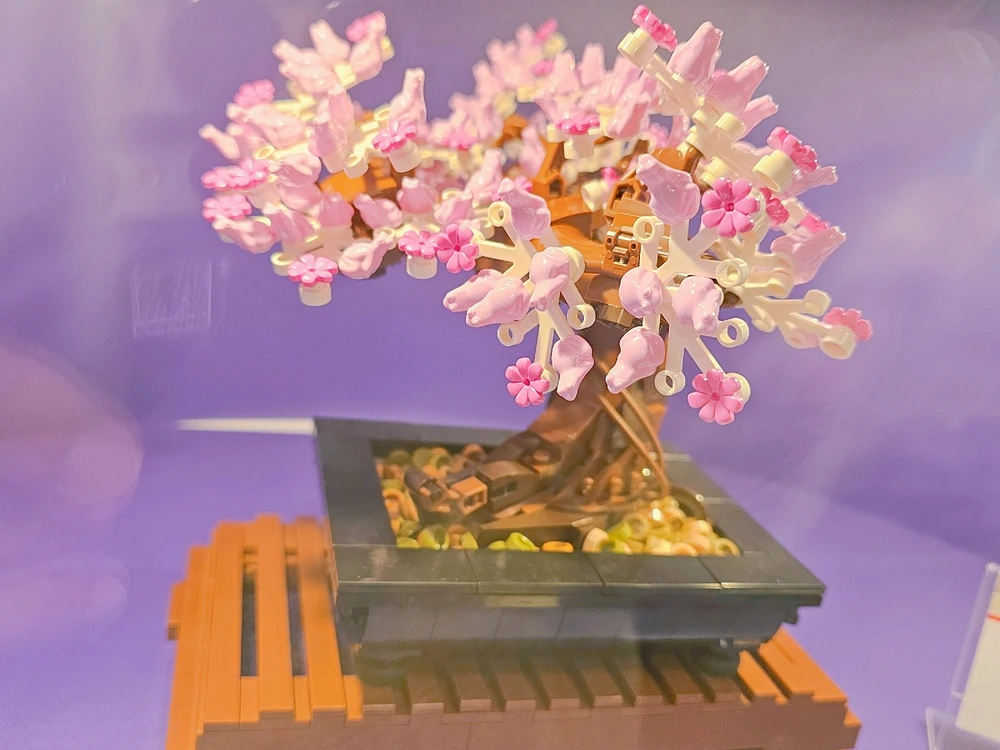 Midwest shopping to the extreme... Scheels lol