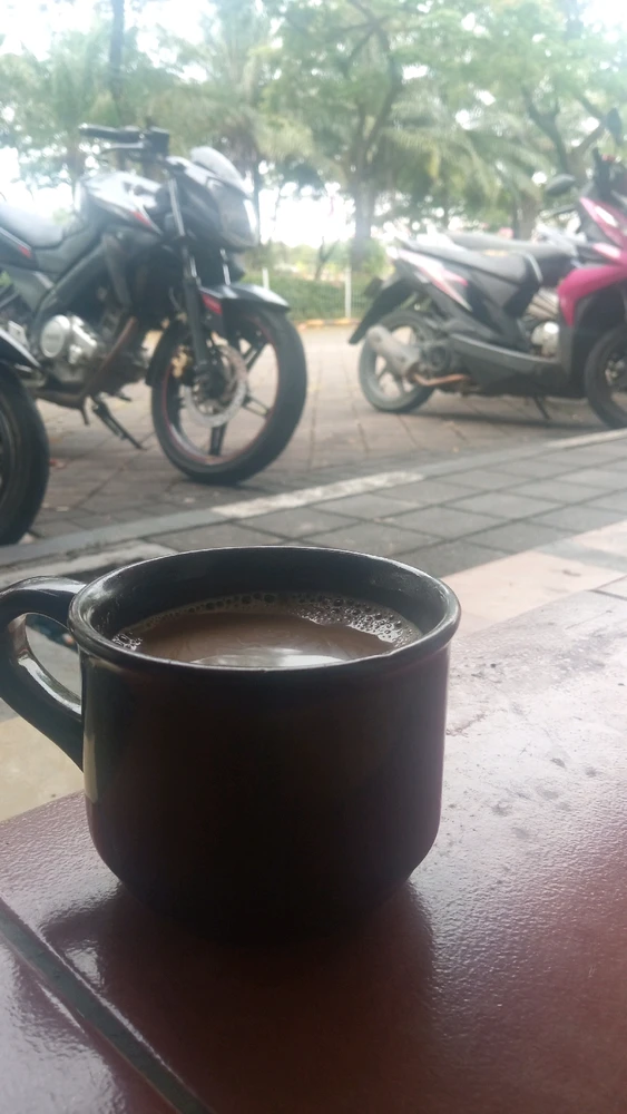 GIF diunggah oleh B S