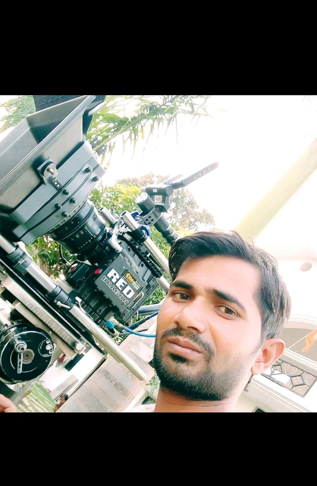 GIF uploaded by Parma