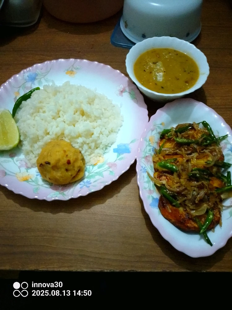 GIF uploaded by Ichiko