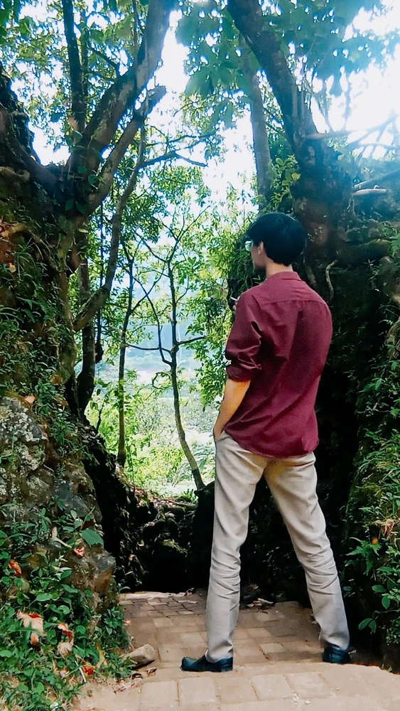 GIF diunggah oleh Nicholas Sutrisno