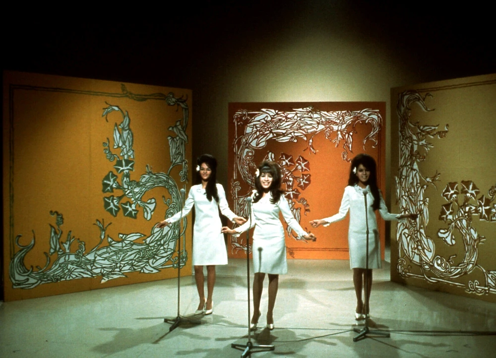 GIF uploaded by Lincoln