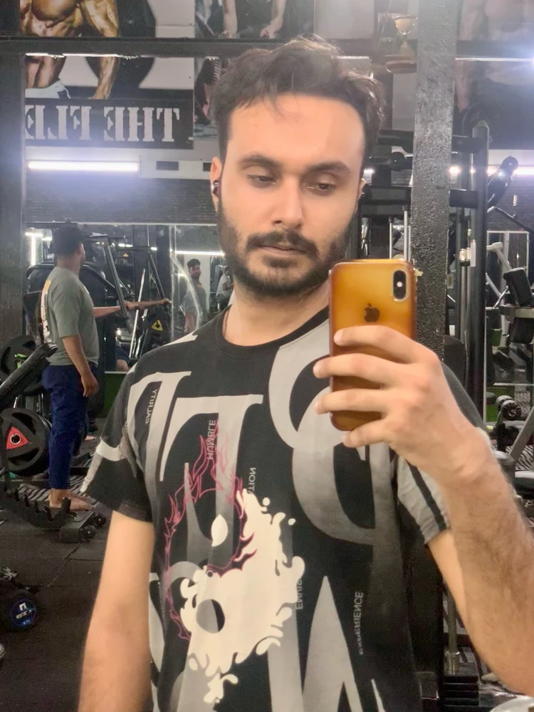 GIF uploadet af Hamza
