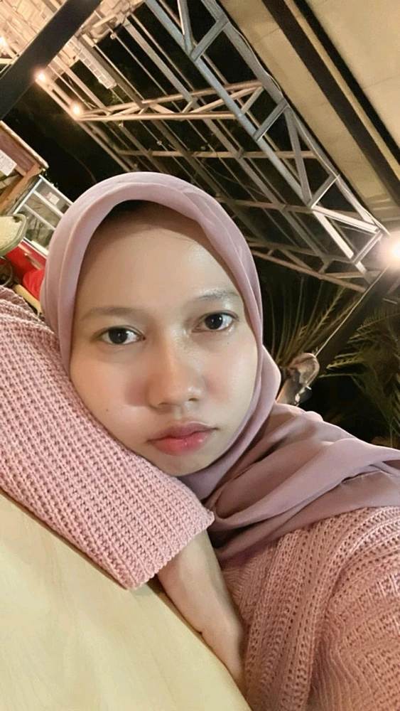 GIF gi-upload ni 艾尔玛