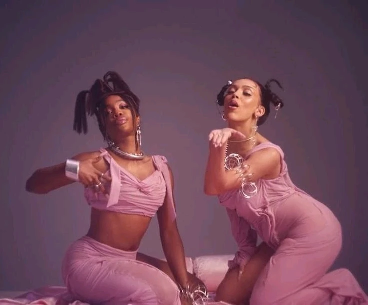 GIF uploaded by Lily