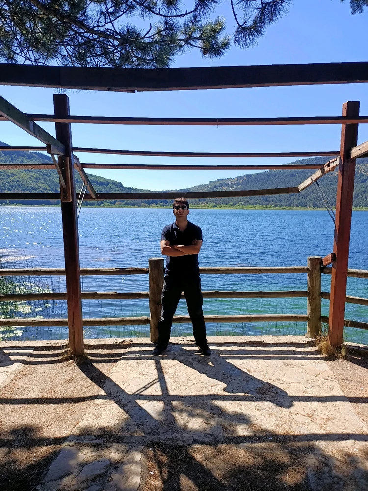 Bayram tarafından yüklenen görsel