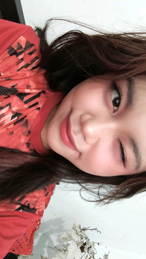 GIF diunggah oleh rasya