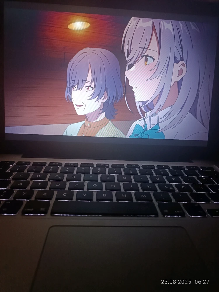 Bild hochgeladen von | ᗰᗩᖇᑕᗴᒪ |