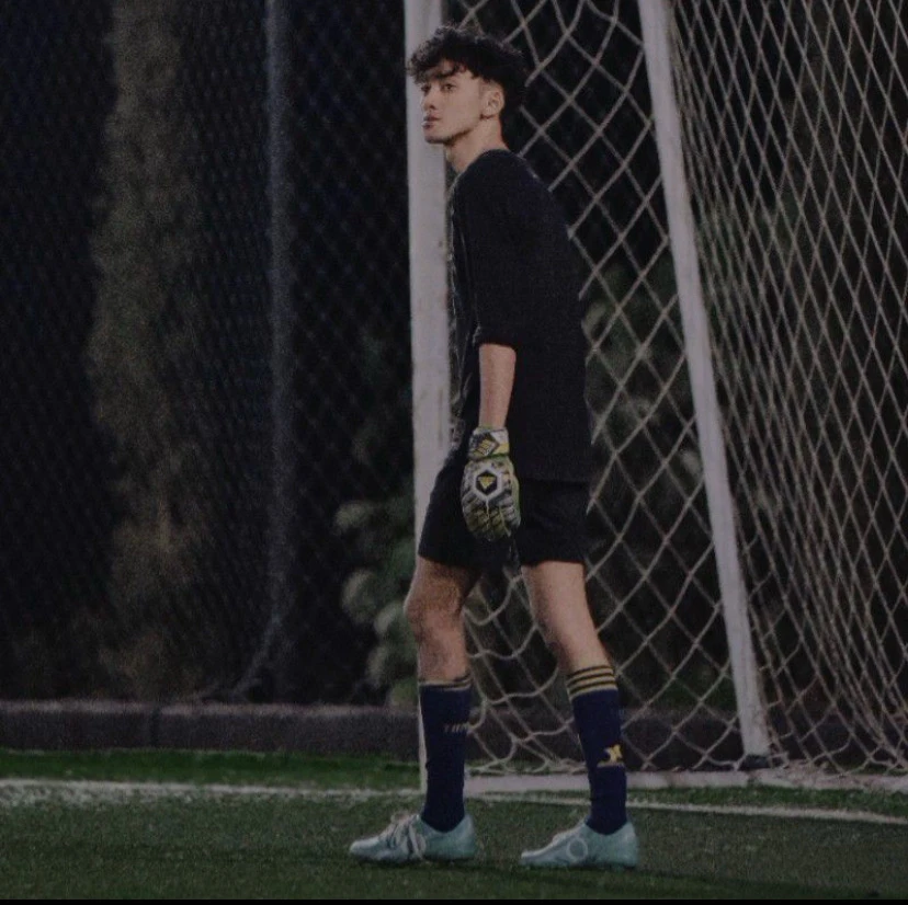 GIF diunggah oleh Guntur Permata Alam