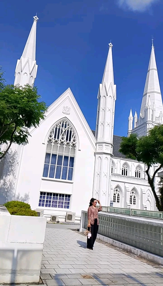 GIF uploaded by Natalie