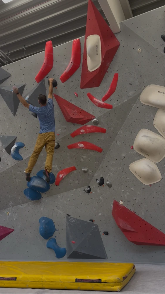 GIF nahrál Christos