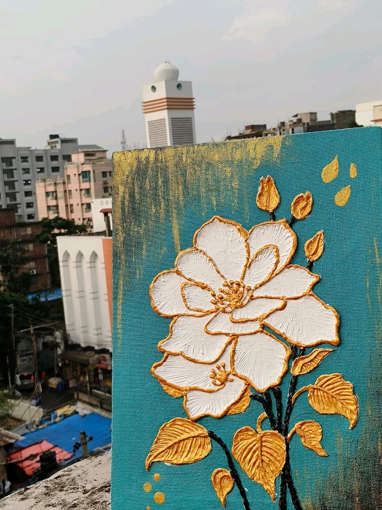 GIF uploaded by Mona