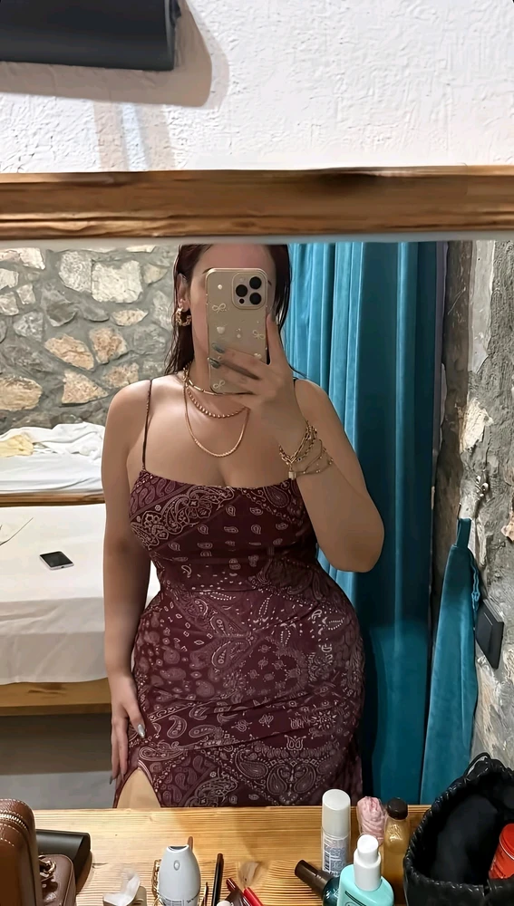 Айшен Арья tarafından yüklenen GIF