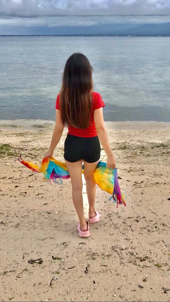 GIF gi-upload ni Jeralyn