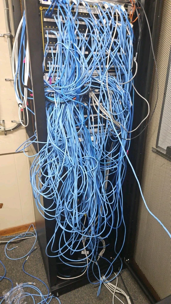 GIF diunggah dening Matt