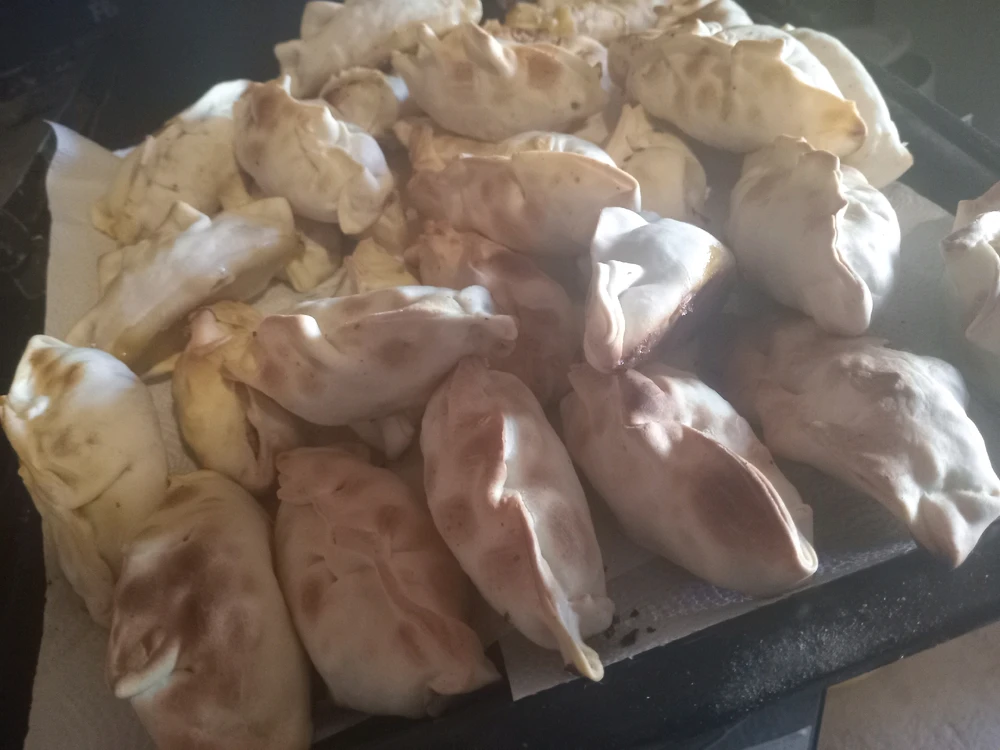 Hoy me dí el gustito, empanadas de pollo!