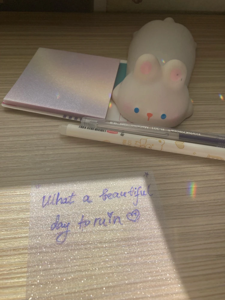 GIF uploaded by Julia